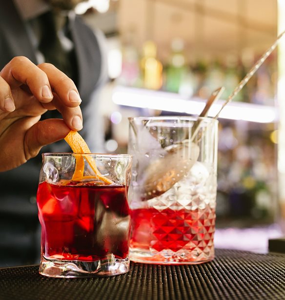 &#x39A;&#x3B1;&#x3CD;&#x3C3;&#x3C9;&#x3BD;&#x3B1;&#x3C2; &#x3AD;&#x3BE;&#x3C9;, &#x3B4;&#x3C1;&#x3BF;&#x3C3;&#x3AF;&#x3C3;&#x3BF;&#x3C5; &#x3BC;&#x3B5; &#x3AD;&#x3BD;&#x3B1; Kingston Negroni