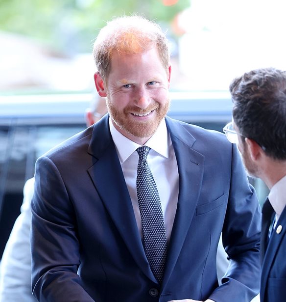 &quot;&#x39F; &#x3C0;&#x3C1;&#x3AF;&#x3B3;&#x3BA;&#x3B9;&#x3C0;&#x3B1;&#x3C2; Harry &#x3B5;&#x3AF;&#x3BD;&#x3B1;&#x3B9; &#x3C0;&#x3B9;&#x3BF; &#x3C7;&#x3B1;&#x3C1;&#x3BF;&#x3CD;&#x3BC;&#x3B5;&#x3BD;&#x3BF;&#x3C2; &#x3BA;&#x3B1;&#x3B9; &#x3C7;&#x3B1;&#x3BB;&#x3B1;&#x3C1;&#x3CC;&#x3C2; &#x3BC;&#x3B1;&#x3BA;&#x3C1;&#x3B9;&#x3AC; &#x3B1;&#x3C0;&#x3CC; &#x3C4;&#x3B7; Meghan&quot;