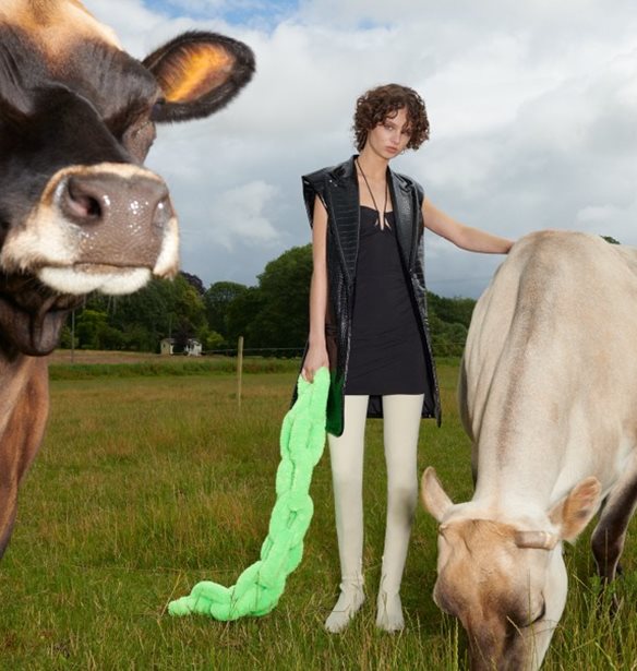 H&amp;M | &#x39B;&#x3B1;&#x3BD;&#x3C3;&#x3AC;&#x3C1;&#x3B5;&#x3B9; &#x3C3;&#x3C5;&#x3BB;&#x3BB;&#x3BF;&#x3B3;&#x3AE; &#x3C0;&#x3BF;&#x3C5; &#x3AD;&#x3C7;&#x3B5;&#x3B9; &#x3C4;&#x3B7;&#x3BD; &#x3B1;&#x3C0;&#x3CC;&#x3BB;&#x3C5;&#x3C4;&#x3B7; &#x3AD;&#x3B3;&#x3BA;&#x3C1;&#x3B9;&#x3C3;&#x3B7; &#x3C4;&#x3B7;&#x3C2; PETA