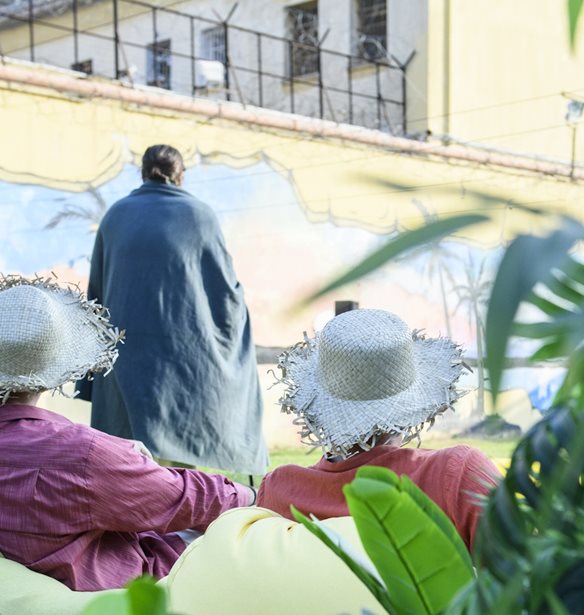 &#x39C;&#x3B9;&#x3B1; &#x3BC;&#x3AD;&#x3C1;&#x3B1; &#x3C3;&#x3C4;&#x3B9;&#x3C2; &#x3C6;&#x3C5;&#x3BB;&#x3B1;&#x3BA;&#x3AD;&#x3C2; &#x39A;&#x3BF;&#x3C1;&#x3C5;&#x3B4;&#x3B1;&#x3BB;&#x3BB;&#x3BF;&#x3CD; | &quot;&#x39A;&#x3C1;&#x3B1;&#x3C5;&#x3B3;&#x3AE;&quot; &#x3B5;&#x3BB;&#x3B5;&#x3C5;&#x3B8;&#x3B5;&#x3C1;&#x3AF;&#x3B1;&#x3C2; &#x3BC;&#x3B5; &#x391;&#x3C1;&#x3B9;&#x3C3;&#x3C4;&#x3BF;&#x3C6;&#x3AC;&#x3BD;&#x3B7;