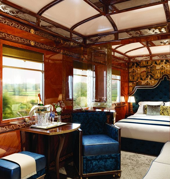 &#x39F;&#x3B9; &#x3C0;&#x3B9;&#x3BF; &#x3C0;&#x3BF;&#x3BB;&#x3C5;&#x3C4;&#x3B5;&#x3BB;&#x3B5;&#x3AF;&#x3C2; &#x3C3;&#x3BF;&#x3C5;&#x3AF;&#x3C4;&#x3B5;&#x3C2; &#x3C3;&#x3C4;&#x3BF;&#x3BD; &#x3BA;&#x3CC;&#x3C3;&#x3BC;&#x3BF; &#x3B2;&#x3C1;&#x3AF;&#x3C3;&#x3BA;&#x3BF;&#x3BD;&#x3C4;&#x3B1;&#x3B9; &#x3C3;&#x384; &#x3B1;&#x3C5;&#x3C4;&#x3CC; &#x3C4;&#x3BF; &#x3C4;&#x3C1;&#x3AD;&#x3BD;&#x3BF;