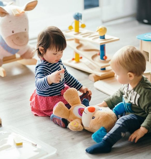 &#x39C;&#x3B1;&#x3C1;&#x3AF;&#x3B1; &#x39C;&#x3BF;&#x3BD;&#x3C4;&#x3B5;&#x3C3;&#x3C3;&#x3CC;&#x3C1;&#x3B9;: &#x3A4;&#x3B1; &#x3C0;&#x3B1;&#x3B9;&#x3B4;&#x3B9;&#x3AC; &#x3C0;&#x3C1;&#x3BF;&#x3C4;&#x3B9;&#x3BC;&#x3BF;&#x3CD;&#x3BD; &#x3BD;&#x3B1; &#x3B4;&#x3BF;&#x3C5;&#x3BB;&#x3B5;&#x3CD;&#x3BF;&#x3C5;&#x3BD; &#x3C0;&#x3B1;&#x3C1;&#x3AC; &#x3BD;&#x3B1; &#x3C0;&#x3B1;&#x3AF;&#x3B6;&#x3BF;&#x3C5;&#x3BD;