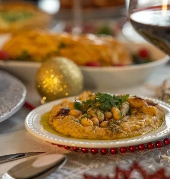 Όσπρια στο γιορτινό τραπέζι; Ναι! Ιδέες για να τα βάλεις από το πρώτο dip μέχρι το κυρίως πιάτο