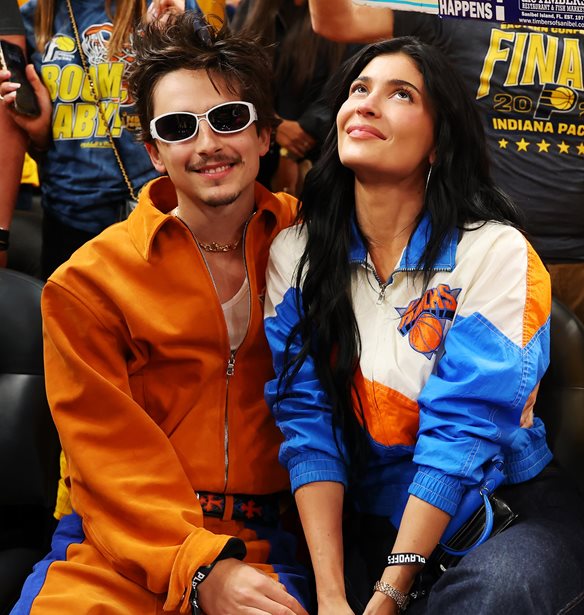 Kylie Jenner| &#x3A0;&#x3CE;&#x3C2; &#x3BC;&#x3B9;&#x3B1; &#x3B1;&#x3B8;&#x3CE;&#x3B1; &#x3C7;&#x3B5;&#x3B9;&#x3C1;&#x3BF;&#x3BD;&#x3BF;&#x3BC;&#x3AF;&#x3B1; &#x3C4;&#x3B7;&#x3C2; &#x3C0;&#x3C1;&#x3BF;&#x3C2; &#x3C4;&#x3BF;&#x3BD; Timoth&#xE9;e Chalamet &#x3C6;&#x3BF;&#x3CD;&#x3BD;&#x3C4;&#x3C9;&#x3C3;&#x3B5; &#x3C4;&#x3B9;&#x3C2; &#x3C6;&#x3AE;&#x3BC;&#x3B5;&#x3C2; &#x3B3;&#x3B9;&#x3B1; &#x3B3;&#x3AC;&#x3BC;&#x3BF;;