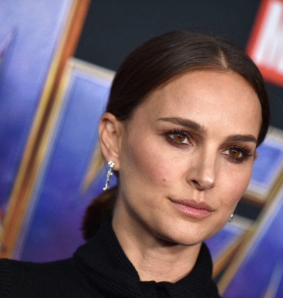 Natalie Portman | &#x3A4;&#x3BF; &#x3BC;&#x3AE;&#x3BD;&#x3C5;&#x3BC;&#x3AC; &#x3C4;&#x3B7;&#x3C2; &#x3B3;&#x3B9;&#x3B1; &#x3C4;&#x3BF;&#x3BD; &#x3C0;&#x3CC;&#x3BB;&#x3B5;&#x3BC;&#x3BF; &#x3C3;&#x3C4;&#x3B7;&#x3BD; &#x3B9;&#x3B4;&#x3B9;&#x3B1;&#x3AF;&#x3C4;&#x3B5;&#x3C1;&#x3B7; &#x3C0;&#x3B1;&#x3C4;&#x3C1;&#x3AF;&#x3B4;&#x3B1; &#x3C4;&#x3B7;&#x3C2;, &#x3C4;&#x3BF; &#x399;&#x3C3;&#x3C1;&#x3B1;&#x3AE;&#x3BB;
