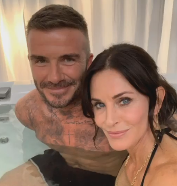 O David Beckham &#x3B5;&#x3AF;&#x3BD;&#x3B1;&#x3B9; fan &#x3C4;&#x3C9;&#x3BD; Friends