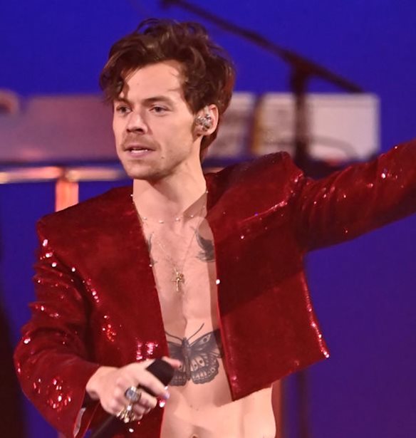 &#x39F; Harry Styles &#x3BE;&#x3B1;&#x3C6;&#x3BD;&#x3B9;&#x3AC;&#x3B6;&#x3B5;&#x3B9; &#x3BC;&#x3B5; &#x3C4;&#x3B7; &#x3BD;&#x3AD;&#x3B1; &#x3C4;&#x3BF;&#x3C5; &#x3B5;&#x3C0;&#x3B9;&#x3C7;&#x3B5;&#x3B9;&#x3C1;&#x3B7;&#x3BC;&#x3B1;&#x3C4;&#x3B9;&#x3BA;&#x3AE; &#x3BA;&#x3AF;&#x3BD;&#x3B7;&#x3C3;&#x3B7; &#x3BA;&#x3B1;&#x3B9; &#x3BB;&#x3B1;&#x3BD;&#x3C3;&#x3AC;&#x3C1;&#x3B5;&#x3B9; &#x3B5;&#x3C1;&#x3C9;&#x3C4;&#x3B9;&#x3BA;&#x3CC; &#x3B2;&#x3BF;&#x3AE;&#x3B8;&#x3B7;&#x3BC;&#x3B1;