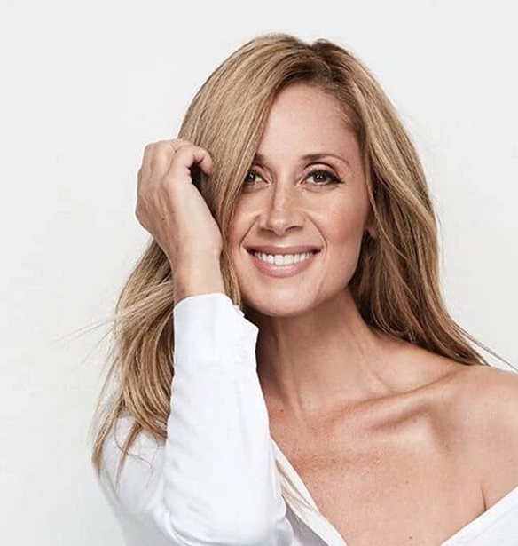 &#x397; Lara Fabian &#x3B6;&#x3C9;&#x3BD;&#x3C4;&#x3B1;&#x3BD;&#x3AC; &#x3C3;&#x3C4;&#x3B7;&#x3BD; &#x391;&#x3B8;&#x3AE;&#x3BD;&#x3B1;!