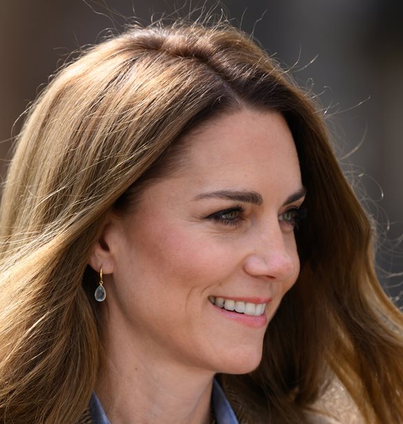 &#x397; Kate Middleton &#x3BC;&#x3B5; &#x3BD;&#x3AD;&#x3BF; hair look &#x3C3;&#x3C4;&#x3B7;&#x3BD; &#x3B5;&#x3C0;&#x3AD;&#x3C4;&#x3B5;&#x3B9;&#x3BF; &#x3B3;&#x3AC;&#x3BC;&#x3BF;&#x3C5; &#x3C4;&#x3B7;&#x3C2; | &#x3A4;&#x3BF; &#x3BE;&#x3B1;&#x3BD;&#x3B8;&#x3CC; &#x3C7;&#x3C1;&#x3CE;&#x3BC;&#x3B1; &#x3C0;&#x3BF;&#x3C5; &quot;&#x3C6;&#x3CE;&#x3C4;&#x3B9;&#x3C3;&#x3B5;&quot; &#x3C4;&#x3BF; &#x3C0;&#x3C1;&#x3CC;&#x3C3;&#x3C9;&#x3C0;&#x3CC; &#x3C4;&#x3B7;&#x3C2;