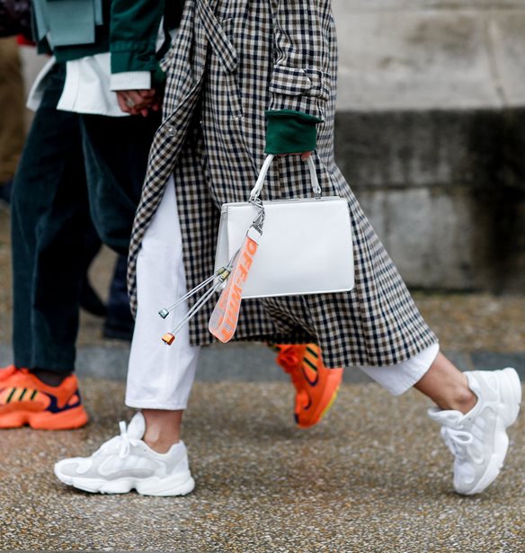 &#x3A0;&#x3CE;&#x3C2; &#x3B8;&#x3B1; &#x3B5;&#x3AF;&#x3C3;&#x3B1;&#x3B9; &#x3BA;&#x3BF;&#x3BC;&#x3C8;&#x3AE; &#x3BC;&#x3B5; sneakers &#x3C3;&#x3B5; &#x3BA;&#x3AC;&#x3B8;&#x3B5; &#x3B7;&#x3BB;&#x3B9;&#x3BA;&#x3AF;&#x3B1;