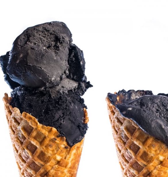 T&#x3BF; &#x3BC;&#x3B1;&#x3CD;&#x3C1;&#x3BF; &#x3C0;&#x3B1;&#x3B3;&#x3C9;&#x3C4;&#x3CC; &#x3AD;&#x3B3;&#x3B9;&#x3BD;&#x3B5; viral! &#x39A;&#x3B9; &#x3CC;&#x3BC;&#x3C9;&#x3C2; &#x3B4;&#x3B5;&#x3BD; &#x3AD;&#x3C7;&#x3B5;&#x3B9; &#x3C3;&#x3BF;&#x3BA;&#x3BF;&#x3BB;&#x3AC;&#x3C4;&#x3B1;, &#x3B1;&#x3BB;&#x3BB;&#x3AC; &#x39A;&#x391;&#x3A1;&#x392;&#x39F;&#x3A5;&#x39D;&#x39F;!