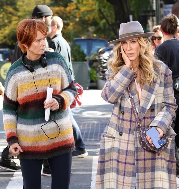 M&#x3CC;&#x3BB;&#x3B9;&#x3C2; &#x3BA;&#x3C5;&#x3BA;&#x3BB;&#x3BF;&#x3C6;&#x3CC;&#x3C1;&#x3B7;&#x3C3;&#x3B5; &#x3C4;&#x3BF; trailer &#x3C4;&#x3BF;&#x3C5; &quot;And Just Like That&quot; &#x3C7;&#x3C9;&#x3C1;&#x3AF;&#x3C2; &#x3C4;&#x3B7;&#x3BD; Kim Cattrall