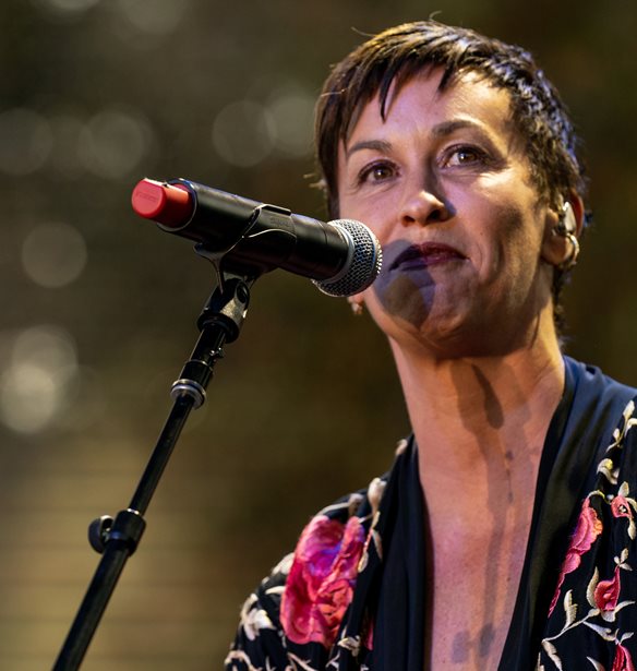 &#x397; Alanis Morissette &#x3B5;&#x3AF;&#x3BD;&#x3B1;&#x3B9; &#x3AD;&#x3B3;&#x3BA;&#x3C5;&#x3BF;&#x3C2; &#x3B3;&#x3B9;&#x3B1; &#x3C4;&#x3C1;&#x3AF;&#x3C4;&#x3B7; &#x3C6;&#x3BF;&#x3C1;&#x3AC;