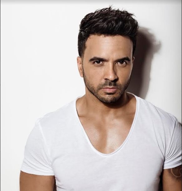 Despacito: &#x397; &#x39D;&#x3BF;.1 &#x3B5;&#x3C0;&#x3B9;&#x3C4;&#x3C5;&#x3C7;&#x3AF;&#x3B1; &#x3AD;&#x3C1;&#x3C7;&#x3B5;&#x3C4;&#x3B1;&#x3B9; &#x3C3;&#x3C4;&#x3BF;&#x3BD; &quot;&#x3A4;&#x3B7;&#x3BB;&#x3B5;&#x3B8;&#x3B5;&#x3B1;&#x3C4;&#x3AE;&quot;