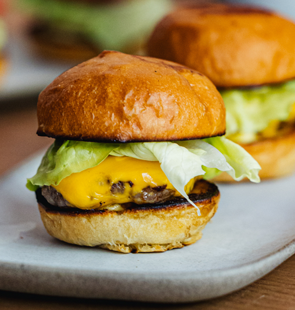 #Tidbits *: Sliders &amp; Cocktails