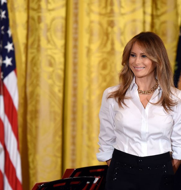 &#x397; Melania Trump &#x3BC;&#x3B9;&#x3BB;&#x3AC; &#x3B1;&#x3BD;&#x3BF;&#x3B9;&#x3C7;&#x3C4;&#x3AC; &#x3B3;&#x3B9;&#x3B1; &#x3C4;&#x3B7;&#x3BD; &quot;&#x395;&#x3BD;&#x3B4;&#x3C5;&#x3BD;&#x3AC;&#x3BC;&#x3C9;&#x3C3;&#x3B7; &#x3C4;&#x3C9;&#x3BD; &#x393;&#x3C5;&#x3BD;&#x3B1;&#x3B9;&#x3BA;&#x3CE;&#x3BD;&#x27; &#x3C3;&#x3C4;&#x3B7; &#x3A3;&#x3B1;&#x3BF;&#x3C5;&#x3B4;&#x3B9;&#x3BA;&#x3AE; &#x391;&#x3C1;&#x3B1;&#x3B2;&#x3AF;&#x3B1;