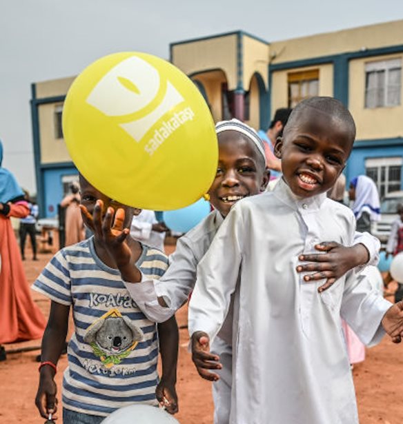 Friends of Monde | &#x3A7;&#x3C1;&#x3B9;&#x3C3;&#x3C4;&#x3BF;&#x3C5;&#x3B3;&#x3B5;&#x3BD;&#x3BD;&#x3B9;&#x3AC;&#x3C4;&#x3B9;&#x3BA;&#x3BF; bazaar &#x3B3;&#x3B9;&#x3B1; &#x3C4;&#x3B1; &#x3C0;&#x3B1;&#x3B9;&#x3B4;&#x3B9;&#x3AC; &#x3C4;&#x3B7;&#x3C2; &#x39F;&#x3C5;&#x3B3;&#x3BA;&#x3AC;&#x3BD;&#x3C4;&#x3B1;
