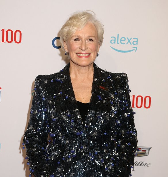 &#x3A3;&#x3C4;&#x3B7;&#x3BD; &#x391;&#x3B8;&#x3AE;&#x3BD;&#x3B1; &#x3B7; Glenn Close - &#x3A4;&#x3BF; &#x3B2;&#x3AF;&#x3BD;&#x3C4;&#x3B5;&#x3BF; &#x3C0;&#x3BF;&#x3C5; &#x3B1;&#x3BD;&#x3AD;&#x3B2;&#x3B1;&#x3C3;&#x3B5; &#x3BC;&#x3AD;&#x3C3;&#x3B1; &#x3B1;&#x3C0;&#x3CC; &#x3C4;&#x3BF; &#x3B1;&#x3B5;&#x3C1;&#x3BF;&#x3C0;&#x3BB;&#x3AC;&#x3BD;&#x3BF;