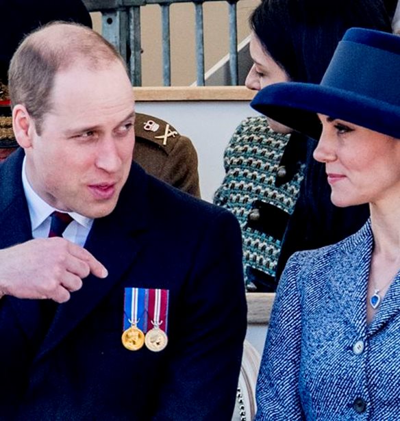 Kate Middleton: &#x395;&#x3BD;&#x3BF;&#x3C7;&#x3BB;&#x3B7;&#x3BC;&#x3AD;&#x3BD;&#x3B7; &#x3B1;&#x3C0;&#x3CC; &#x3C4;&#x3BF; &#x3C4;&#x3B1;&#x3BE;&#x3AF;&#x3B4;&#x3B9; &#x3C4;&#x3BF;&#x3C5; &#x3C0;&#x3C1;&#x3AF;&#x3B3;&#x3BA;&#x3B9;&#x3C0;&#x3B1; William;