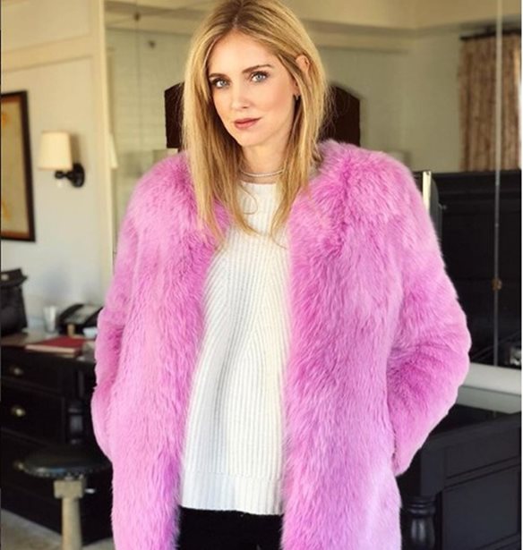 Chiara Ferragni | &#x39C;&#x3B1;&#x3C2; &#x3B4;&#x3B5;&#x3AF;&#x3C7;&#x3BD;&#x3B5;&#x3B9; &#x3C4;&#x3B7; &#x3C6;&#x3BF;&#x3C5;&#x3C3;&#x3BA;&#x3C9;&#x3BC;&#x3AD;&#x3BD;&#x3B7; &#x3BA;&#x3BF;&#x3B9;&#x3BB;&#x3AF;&#x3C4;&#x3C3;&#x3B1; &#x3C4;&#x3B7;&#x3C2;!