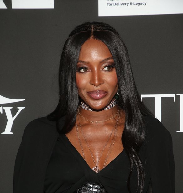 Naomi Campbell | H &#x3BA;&#x3CC;&#x3C1;&#x3B7; &#x3C4;&#x3B7;&#x3C2; &#x3AE;&#x3B4;&#x3B7; &#x3C6;&#x3BF;&#x3C1;&#x3AC;&#x3B5;&#x3B9; Gucci