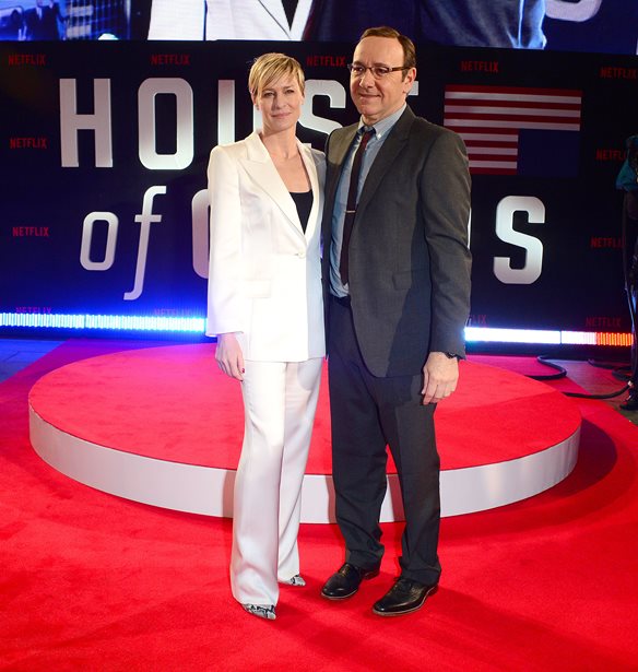 Robin Wright: &#x397; &#x3B4;&#x3AE;&#x3BB;&#x3C9;&#x3C3;&#x3B7; &#x3B3;&#x3B9;&#x3B1; &#x3C4;&#x3BF;&#x3BD; Kevin Spacey &#x3C0;&#x3BF;&#x3C5; &#x3C0;&#x3C1;&#x3BF;&#x3BA;&#x3B1;&#x3BB;&#x3B5;&#x3AF;