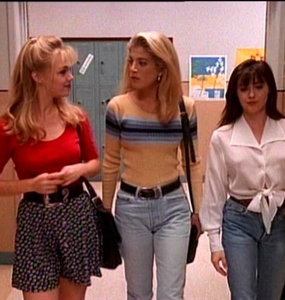Beverly Hills, 90210, 31 &#x3C7;&#x3C1;&#x3CC;&#x3BD;&#x3B9;&#x3B1; &#x3BC;&#x3B5;&#x3C4;&#x3AC;