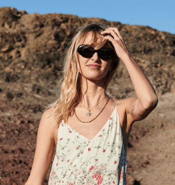 Aυτά τα κομμάτια θα απογειώσουν το summer style σου