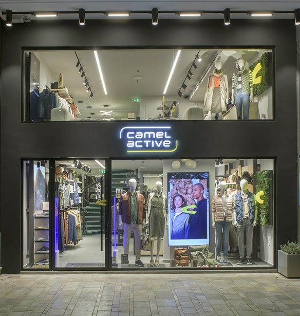 &#x3A4;&#x3BF; &#x3BD;&#x3AD;&#x3BF; flagship store &#x3C4;&#x3B7;&#x3C2; Camel Active &#x3AC;&#x3BD;&#x3BF;&#x3B9;&#x3BE;&#x3B5; &#x3C4;&#x3B9;&#x3C2; &#x3C0;&#x3CC;&#x3C1;&#x3C4;&#x3B5;&#x3C2; &#x3C4;&#x3BF;&#x3C5; &#x3C3;&#x3C4;&#x3B7;&#x3BD; &#x393;&#x3BB;&#x3C5;&#x3C6;&#x3AC;&#x3B4;&#x3B1;
