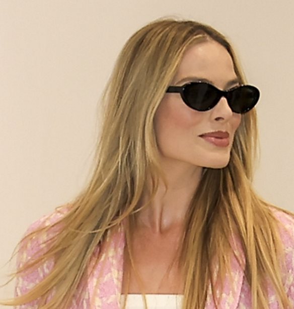 Margot Robbie | &#x394;&#x3B9;&#x3B1;&#x3BA;&#x3BF;&#x3C0;&#x3AD;&#x3C2; &#x3C3;&#x3C4;&#x3B7;&#x3BD; &#x395;&#x3BB;&#x3BB;&#x3AC;&#x3B4;&#x3B1; &#x3BC;&#x3B5;&#x3C4;&#x3AC; &#x3C4;&#x3B7;&#x3BD; &#x3B4;&#x3AE;&#x3BB;&#x3C9;&#x3C3;&#x3B7; &#x3CC;&#x3C4;&#x3B9; &#x3C4;&#x3BF; &#x3C6;&#x3B1;&#x3B3;&#x3B7;&#x3C4;&#x3CC; &#x3C0;&#x3BF;&#x3C5; &#x3C3;&#x3B9;&#x3C7;&#x3B1;&#x3AF;&#x3BD;&#x3B5;&#x3C4;&#x3B1;&#x3B9; &#x3B5;&#x3AF;&#x3BD;&#x3B1;&#x3B9; &#x3B5;&#x3BB;&#x3BB;&#x3B7;&#x3BD;&#x3B9;&#x3BA;&#x3CC;