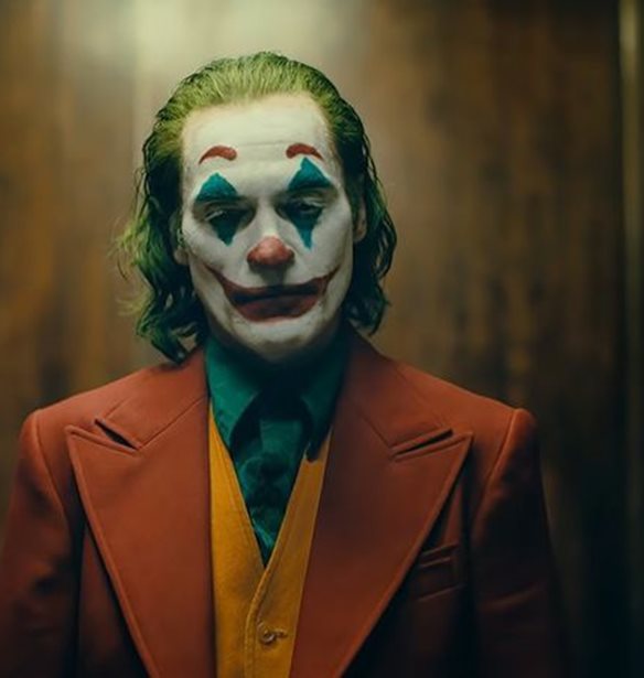 Joker | &#x397; &#x3C0;&#x3C1;&#x3CE;&#x3C4;&#x3B7; &#x3C6;&#x3C9;&#x3C4;&#x3BF;&#x3B3;&#x3C1;&#x3B1;&#x3C6;&#x3AF;&#x3B1; &#x3C4;&#x3BF;&#x3C5; Joaquin Phoenix &#x3B1;&#x3C0;&#x3CC; &#x3C4;&#x3BF; &#x3C3;&#x3AF;&#x3BA;&#x3BF;&#x3C5;&#x3B5;&#x3BB; &#x27;Folie &#xE1; Deux&#x27;