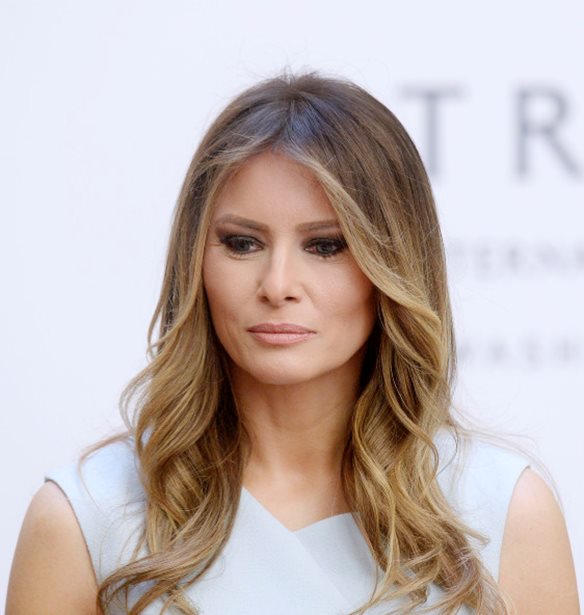 &#x397; Melania Trump &#x3AC;&#x3BB;&#x3BB;&#x3B1;&#x3BE;&#x3B5; &#x3C4;&#x3BF; &#x3C7;&#x3C1;&#x3CC;&#x3BD;&#x3BF; &#x3BC;&#x3B5; &#x3AD;&#x3BD;&#x3B1; &#x3C3;&#x3C4;&#x3C5;&#x3BB;&#x3AC;&#x3C4;&#x3BF; little black dress