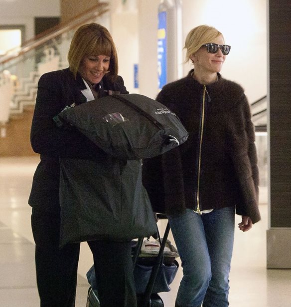 &#x397; Cate Blanchett &#x3C3;&#x3B5; &#x3B3;&#x3CD;&#x3C1;&#x3B9;&#x3C3;&#x3BC;&#x3B1; &#x3B3;&#x3B9;&#x3B1; &#x3C4;&#x3B7; &#x3BD;&#x3AD;&#x3B1; &#x3C4;&#x3B7;&#x3C2; &#x3C4;&#x3B1;&#x3B9;&#x3BD;&#x3AF;&#x3B1; &#x3C3;&#x3C4;&#x3B7;&#x3BD; &#x39A;&#x3B1;&#x3C1;&#x3B4;&#x3B1;&#x3BC;&#x3CD;&#x3BB;&#x3B7;