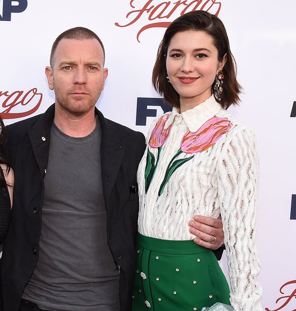 Ewan McGregor &#x2013; Mary Elizabeth Winstead | &#x39F;&#x3B9; &#x3C6;&#x3C9;&#x3C4;&#x3BF;&#x3B3;&#x3C1;&#x3B1;&#x3C6;&#x3AF;&#x3B5;&#x3C2; &#x3C4;&#x3BF;&#x3C5; &#x3BD;&#x3B5;&#x3BF;&#x3B3;&#x3AD;&#x3BD;&#x3BD;&#x3B7;&#x3C4;&#x3BF;&#x3C5; &#x3B3;&#x3B9;&#x3BF;&#x3C5; &#x3C4;&#x3BF;&#x3C5;&#x3C2; &#x3C3;&#x3C4;&#x3BF; Instagram