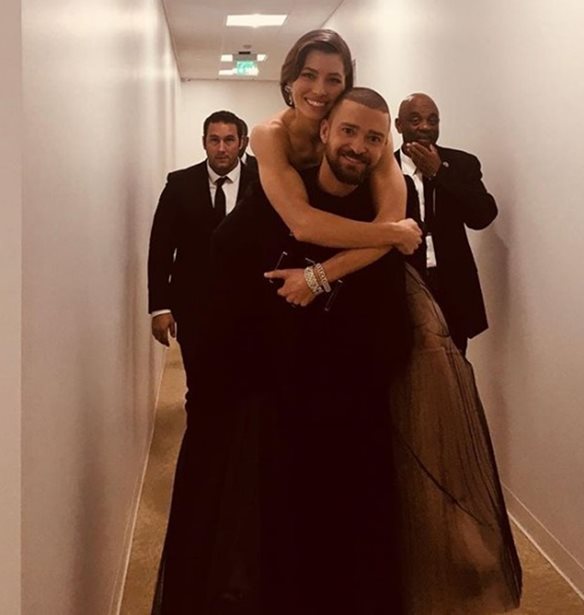 Jessica Biel | &#x39F;&#x3B9; &#x3C3;&#x3C5;&#x3B3;&#x3BA;&#x3B9;&#x3BD;&#x3B7;&#x3C4;&#x3B9;&#x3BA;&#x3AD;&#x3C2; &#x3B5;&#x3C5;&#x3C7;&#x3AD;&#x3C2; &#x3C3;&#x3C4;&#x3BF;&#x3BD; Justin Timberlake!