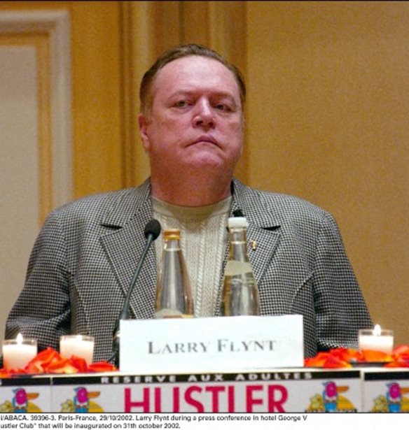 Larry Flynt | &#x3A0;&#x3AD;&#x3B8;&#x3B1;&#x3BD;&#x3B5; &#x3BF; &#x3BC;&#x3B5;&#x3B3;&#x3B9;&#x3C3;&#x3C4;&#x3AC;&#x3BD;&#x3B1;&#x3C2; &#x3C4;&#x3B7;&#x3C2; &#x3B2;&#x3B9;&#x3BF;&#x3BC;&#x3B7;&#x3C7;&#x3B1;&#x3BD;&#x3AF;&#x3B1;&#x3C2; &#x3C0;&#x3BF;&#x3C1;&#x3BD;&#x3CC;