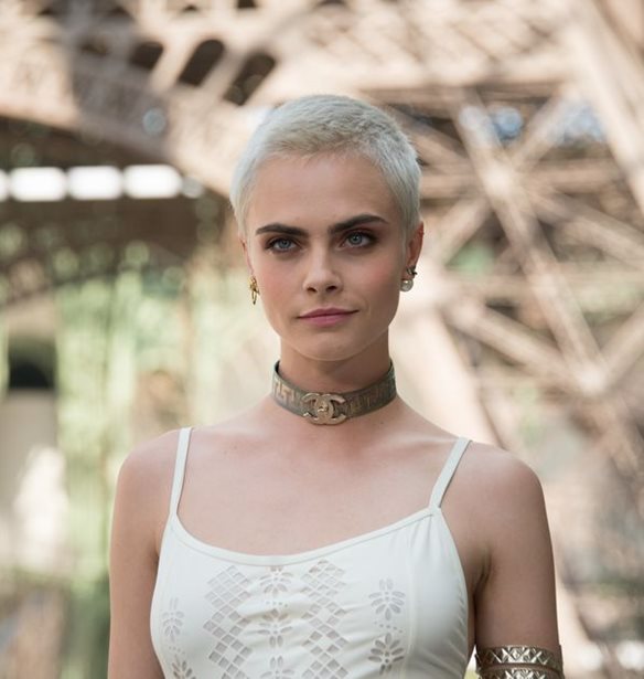 Cara Delevigne: &#x394;&#x3B7;&#x3BB;&#x3CE;&#x3BD;&#x3B5;&#x3B9; &#x3CC;&#x3C4;&#x3B9; &#x3B4;&#x3B5;&#x3BD; &#x3C4;&#x3B7;&#x3BD; &#x3B5;&#x3BD;&#x3B4;&#x3B9;&#x3B1;&#x3C6;&#x3AD;&#x3C1;&#x3B5;&#x3B9; &#x3B7; &#x3B5;&#x3BC;&#x3C6;&#x3AC;&#x3BD;&#x3B9;&#x3C3;&#x3AE; &#x3C4;&#x3B7;&#x3C2;