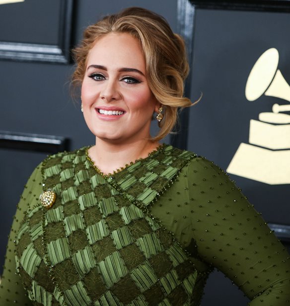 &#x3A4;&#x3B9; &#x3AE;&#x3C4;&#x3B1;&#x3BD; &#x3B1;&#x3C5;&#x3C4;&#x3CC; &#x3C0;&#x3BF;&#x3C5; &#x3AD;&#x3BA;&#x3B1;&#x3BD;&#x3B5; &#x3C4;&#x3B7;&#x3BD; Adele &#x3BD;&#x3B1; &#x3C3;&#x3C5;&#x3B3;&#x3BA;&#x3B9;&#x3BD;&#x3B7;&#x3B8;&#x3B5;&#x3AF;;