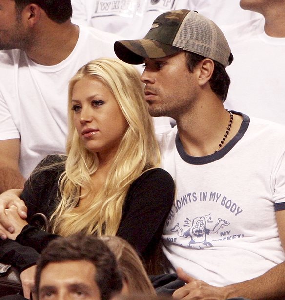 Enrique Iglesias &amp; Anna Kournikova | Γονείς για τέταρτη φορά