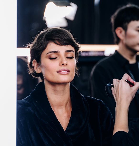 &#x3A4;&#x3B1; &#x3BA;&#x3B1;&#x3BB;&#x3CD;&#x3C4;&#x3B5;&#x3C1;&#x3B1; nude, matte &#x3BA;&#x3C1;&#x3B1;&#x3B3;&#x3B9;&#x3CC;&#x3BD; &#x3C4;&#x3B7;&#x3C2; &#x3AC;&#x3BD;&#x3BF;&#x3B9;&#x3BE;&#x3B7;&#x3C2; &#x3B3;&#x3B9;&#x3B1; &#x3C5;&#x3C0;&#x3AD;&#x3C1;&#x3BF;&#x3C7;&#x3BF; &#x3C7;&#x3C1;&#x3CE;&#x3BC;&#x3B1; &#x3B4;&#x3B9;&#x3B1;&#x3C1;&#x3BA;&#x3B5;&#x3AF;&#x3B1;&#x3C2; &#x3C3;&#x3C4;&#x3B1; &#x3C7;&#x3B5;&#x3AF;&#x3BB;&#x3B7;