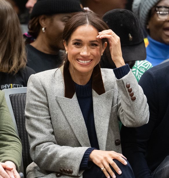 Meghan Markle | &#x397; &#x3B5;&#x3BC;&#x3C6;&#x3AC;&#x3BD;&#x3B9;&#x3C3;&#x3AE; &#x3C4;&#x3B7;&#x3C2; &#x3C3;&#x3C4;&#x3B1; Invictus Games &#x3BC;&#x3B5; &#x3C0;&#x3B1;&#x3BB;&#x3C4;&#x3CC; &#x3C3;&#x3B5; &#x3B1;&#x3C0;&#x3CC;&#x3C7;&#x3C1;&#x3C9;&#x3C3;&#x3B7; &#x3C0;&#x3BF;&#x3C5; &#x3B4;&#x3B5;&#x3BD; &#x3C0;&#x3C1;&#x3AD;&#x3C0;&#x3B5;&#x3B9; &#x3BD;&#x3B1; &#x3BB;&#x3B5;&#x3AF;&#x3C0;&#x3B5;&#x3B9; &#x3B1;&#x3C0;&#x3CC; &#x3C4;&#x3B7; &#x3C3;&#x3C5;&#x3BB;&#x3BB;&#x3BF;&#x3B3;&#x3AE; &#x3BA;&#x3B1;&#x3BC;&#x3AF;&#x3B1;&#x3C2; &#x3B3;&#x3C5;&#x3BD;&#x3B1;&#x3AF;&#x3BA;&#x3B1;&#x3C2;