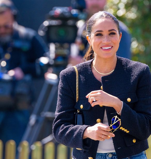 Meghan Markle | &#x388;&#x3BA;&#x3B1;&#x3BD;&#x3B5; &#x3C4;&#x3B7; &#x3BC;&#x3B5;&#x3B3;&#x3B1;&#x3BB;&#x3CD;&#x3C4;&#x3B5;&#x3C1;&#x3B7; (&#x3BA;&#x3B1;&#x3B9; &#x3C0;&#x3B9;&#x3BF; &#x3B4;&#x3C1;&#x3B1;&#x3C3;&#x3C4;&#x3B9;&#x3BA;&#x3AE;) &#x3B1;&#x3BB;&#x3BB;&#x3B1;&#x3B3;&#x3AE; &#x3C0;&#x3BF;&#x3C5; &#x3AD;&#x3C7;&#x3BF;&#x3C5;&#x3BC;&#x3B5; &#x3B4;&#x3B5;&#x3B9; &#x3C0;&#x3BF;&#x3C4;&#x3AD; &#x3C3;&#x3C4;&#x3B1; &#x3BC;&#x3B1;&#x3BB;&#x3BB;&#x3B9;&#x3AC; &#x3C4;&#x3B7;&#x3C2;
