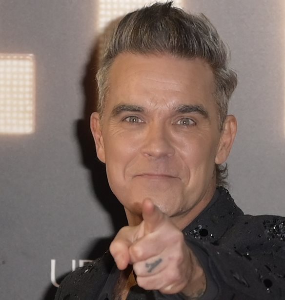 O Robbie Williams &#x3AD;&#x3C1;&#x3C7;&#x3B5;&#x3C4;&#x3B1;&#x3B9; &#x3BE;&#x3B1;&#x3BD;&#x3AC; &#x3C3;&#x3C4;&#x3B7;&#x3BD; &#x395;&#x3BB;&#x3BB;&#x3AC;&#x3B4;&#x3B1;