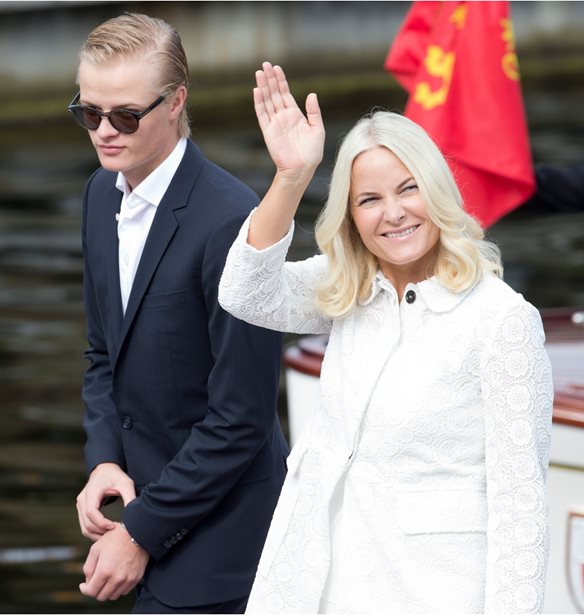 Ξεκινάει η δίκη του Marius Borg στη Νορβηγία | Η βαρια ποινή φυλάκισης που αντιμετωπίζει ο γιος της πριγκίπισσας Mette-Marit