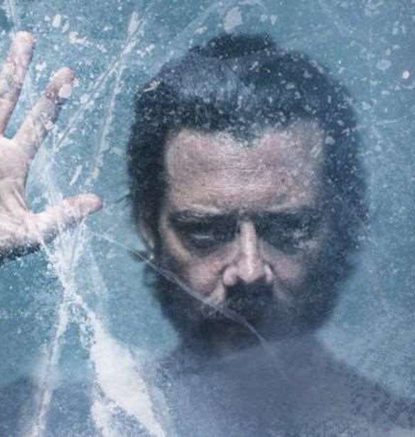 &#x39F; &quot;Professor&quot; &#x3C4;&#x3BF;&#x3C5; La Casa de Papel &#x3C0;&#x3C1;&#x3C9;&#x3C4;&#x3B1;&#x3B3;&#x3C9;&#x3BD;&#x3B9;&#x3C3;&#x3C4;&#x3B5;&#x3AF; &#x3C3;&#x3B5; &#x3BD;&#x3AD;&#x3B1; &#x3C3;&#x3B5;&#x3B9;&#x3C1;&#x3AC;