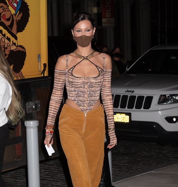 Bella Hadid | &#x388;&#x3BA;&#x3B1;&#x3BD;&#x3B5; &#x3C4;&#x3B9;&#x3C2; &#x3B1;&#x3BD;&#x3C4;&#x3B1;&#x3CD;&#x3B3;&#x3B5;&#x3B9;&#x3B5;&#x3C2; &#x3C0;&#x3BF;&#x3C5; &#x3B8;&#x3B1; &#x3C3;&#x3C5;&#x3B6;&#x3B7;&#x3C4;&#x3B7;&#x3B8;&#x3BF;&#x3CD;&#x3BD;