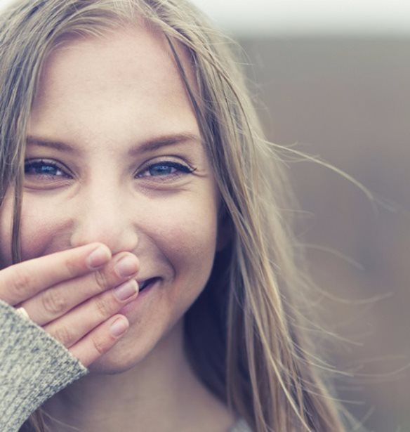 &#x393;&#x3B9;&#x3B1;&#x3C4;&#x3AF; &#x3BF;&#x3B9; &#x3BD;&#x3AD;&#x3B5;&#x3C2; &#x3B3;&#x3B5;&#x3BD;&#x3B9;&#x3AD;&#x3C2; &#x3BA;&#x3BF;&#x3C1;&#x3B9;&#x3C4;&#x3C3;&#x3B9;&#x3CE;&#x3BD; &#x3C4;&#x3B5;&#x3AF;&#x3BD;&#x3BF;&#x3C5;&#x3BD; &#x3BD;&#x3B1; &#x3AD;&#x3C7;&#x3BF;&#x3C5;&#x3BD; &#x3C0;&#x3B5;&#x3C1;&#x3AF;&#x3BF;&#x3B4;&#x3BF; &#x3C3;&#x3B5; &#x3BF;&#x3BB;&#x3BF;&#x3AD;&#x3BD;&#x3B1; &#x3BA;&#x3B1;&#x3B9; &#x3BC;&#x3B9;&#x3BA;&#x3C1;&#x3CC;&#x3C4;&#x3B5;&#x3C1;&#x3B5;&#x3C2; &#x3B7;&#x3BB;&#x3B9;&#x3BA;&#x3AF;&#x3B5;&#x3C2;;