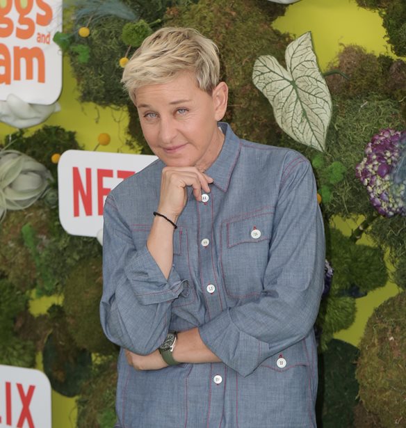 Ellen DeGeneres | &#x3A4;&#x3B1; &#x3C5;&#x3C0;&#x3AD;&#x3C1;&#x3BF;&#x3B3;&#x3BA;&#x3B1; &#x3C0;&#x3BF;&#x3C3;&#x3AC; &#x3C0;&#x3BF;&#x3C5; &#x3AD;&#x3B4;&#x3C9;&#x3C3;&#x3B5; &#x3C9;&#x3C2; &#x3BC;&#x3C0;&#x3CC;&#x3BD;&#x3BF;&#x3C5;&#x3C2; &#x3C3;&#x3C4;&#x3BF;&#x3C5;&#x3C2; &#x3C3;&#x3C5;&#x3BD;&#x3B5;&#x3C1;&#x3B3;&#x3AC;&#x3C4;&#x3B5;&#x3C2; &#x3C4;&#x3B7;&#x3C2;