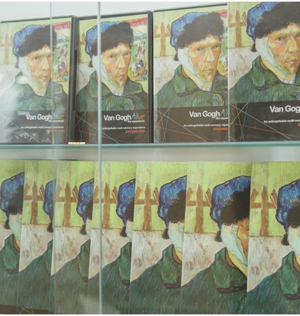 (&#x391;&#x3A0;&#x39F;&#x3A4;&#x395;&#x39B;&#x395;&#x3A3;&#x39C;&#x391;&#x3A4;&#x391;) Van Gogh Alive | &#x39A;&#x3AD;&#x3C1;&#x3B4;&#x3B9;&#x3C3;&#x3B5; &#x3BC;&#x3AF;&#x3B1; &#x3B4;&#x3B9;&#x3C0;&#x3BB;&#x3AE; &#x3C0;&#x3C1;&#x3CC;&#x3C3;&#x3BA;&#x3BB;&#x3B7;&#x3C3;&#x3B7; &#x3B3;&#x3B9;&#x3B1; &#x3C4;&#x3B7; &#x3BC;&#x3B5;&#x3B3;&#x3B1;&#x3BB;&#x3CD;&#x3C4;&#x3B5;&#x3C1;&#x3B7; &#x3AD;&#x3BA;&#x3B8;&#x3B5;&#x3C3;&#x3B7; &#x3C4;&#x3B7;&#x3C2; &#x3C7;&#x3C1;&#x3BF;&#x3BD;&#x3B9;&#x3AC;&#x3C2;