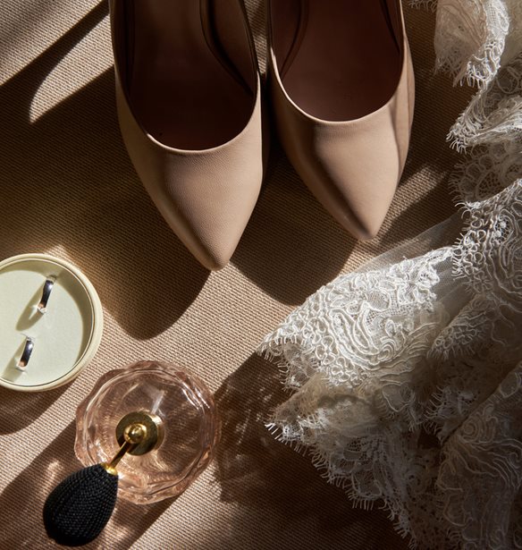 Bride&#x27;s special scent | 5 &#x2B;1 &#x3B9;&#x3B4;&#x3B1;&#x3BD;&#x3B9;&#x3BA;&#x3AC; &#x3B1;&#x3C1;&#x3CE;&#x3BC;&#x3B1;&#x3C4;&#x3B1; &#x3B3;&#x3B9;&#x3B1; &#x3C4;&#x3B7;&#x3BD; &#x3B7;&#x3BC;&#x3AD;&#x3C1;&#x3B1; &#x3C4;&#x3BF;&#x3C5; &#x3B3;&#x3AC;&#x3BC;&#x3BF;&#x3C5; &#x3C3;&#x3BF;&#x3C5;